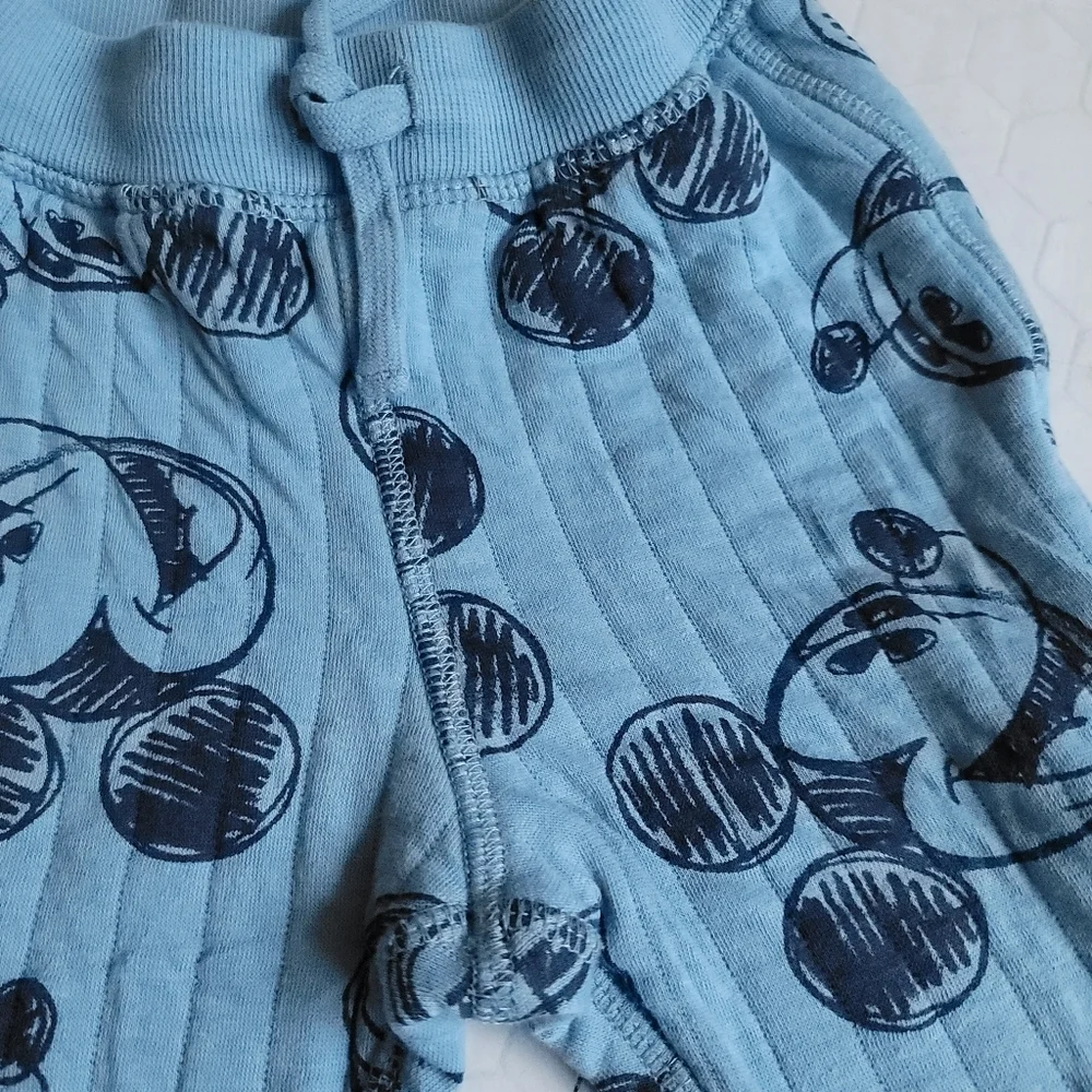 H&M Disney 6-9 M Blue Plush Quilted Mickey Mouse 2-Piece Set Sweatshirt‎ Pants